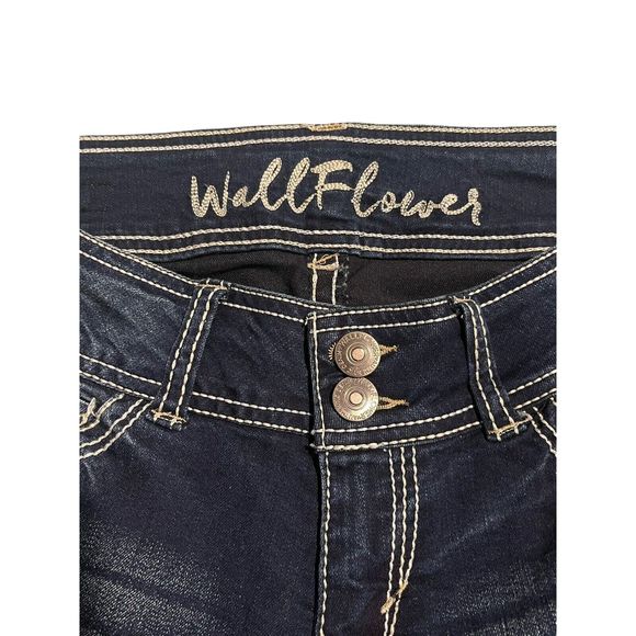 (SOLD)Women's WallFlower Skinny Straight Embroidered Stretch Denim Jeans Size 5 - Picture 7 of 10